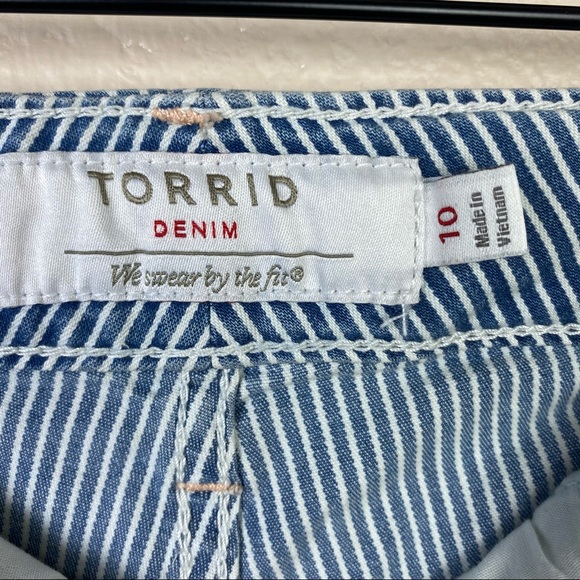 Torrid Striped Raw Hem Shorts - Picture 5 of 6